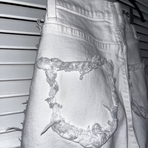 White Distressed Pleated Jeans - Picture 6 of 6